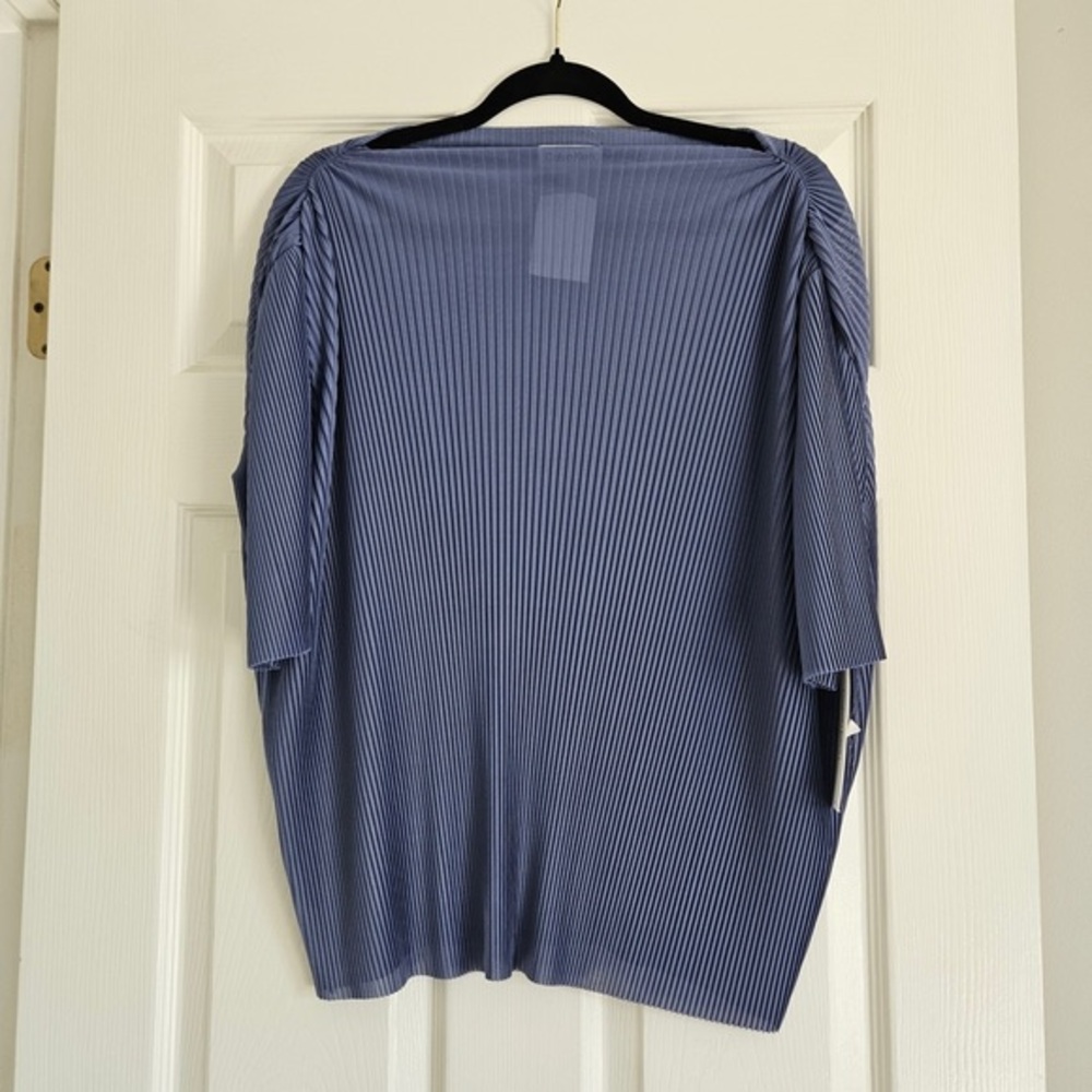 Relaxed Pleated Women's Top in Dusty Blue
